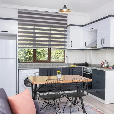 Sayan Lejlighed Kemer